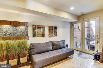 317 S Union St in Alexandria, VA - Building Photo - Building Photo