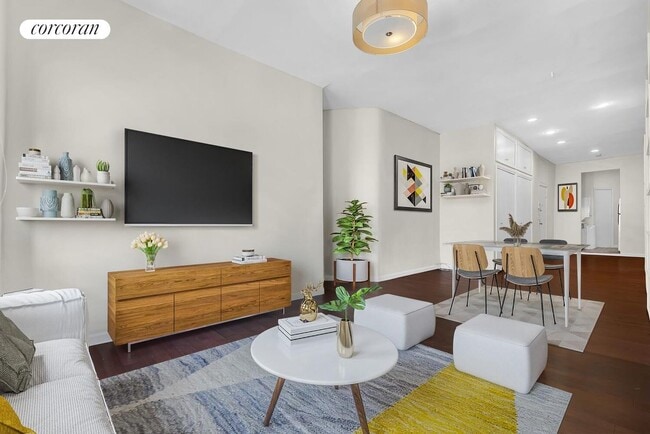 300 W 17th St in New York, NY - Building Photo - Building Photo