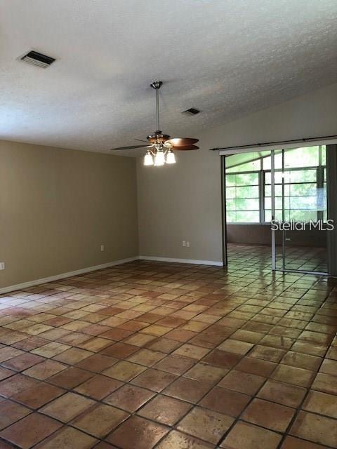 11019 Bentwood Ct in New Port Richey, FL - Building Photo - Building Photo
