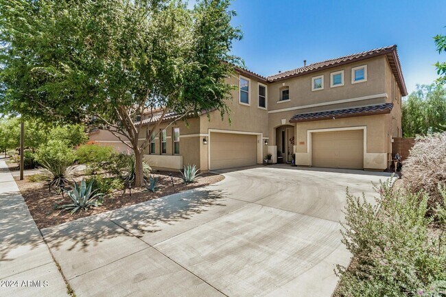 property at 17585 W Marshall Ln