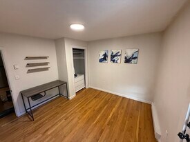 181 Bowen St, Unit 1 in Boston, MA - Building Photo
