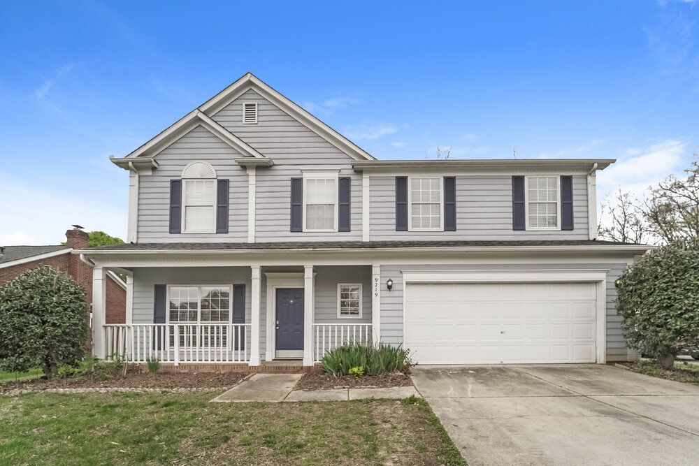 9719 Kenneth Oren Dr in Charlotte, NC - Building Photo