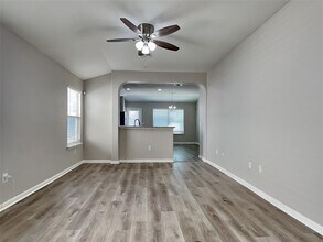 12204 Timber Arch Ln in Manor, TX - Building Photo - Building Photo