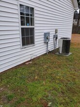 301 Lake Rd in Greenville, NC - Building Photo - Building Photo