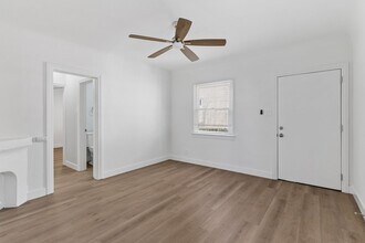 1109 Loma Ave, Unit 1117 in Long Beach, CA - Foto de edificio - Building Photo