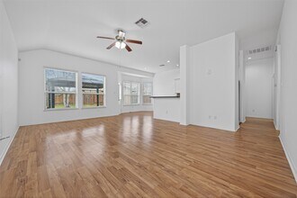 22522 Fosters Park Ct in Porter, TX - Building Photo - Building Photo