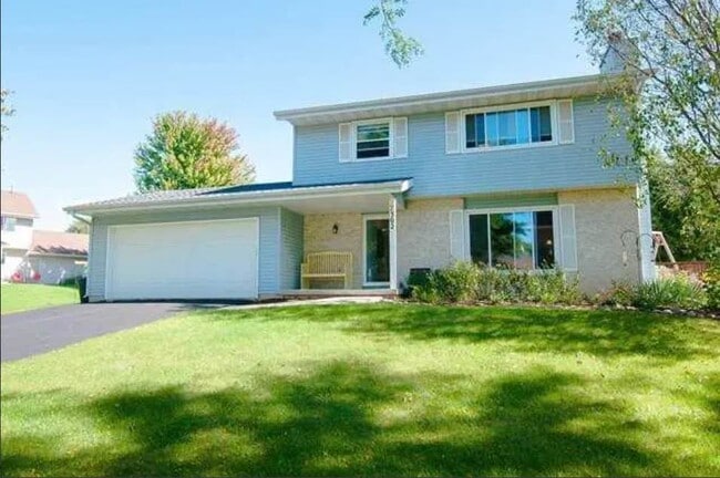 property at 7302 Gladstone Dr