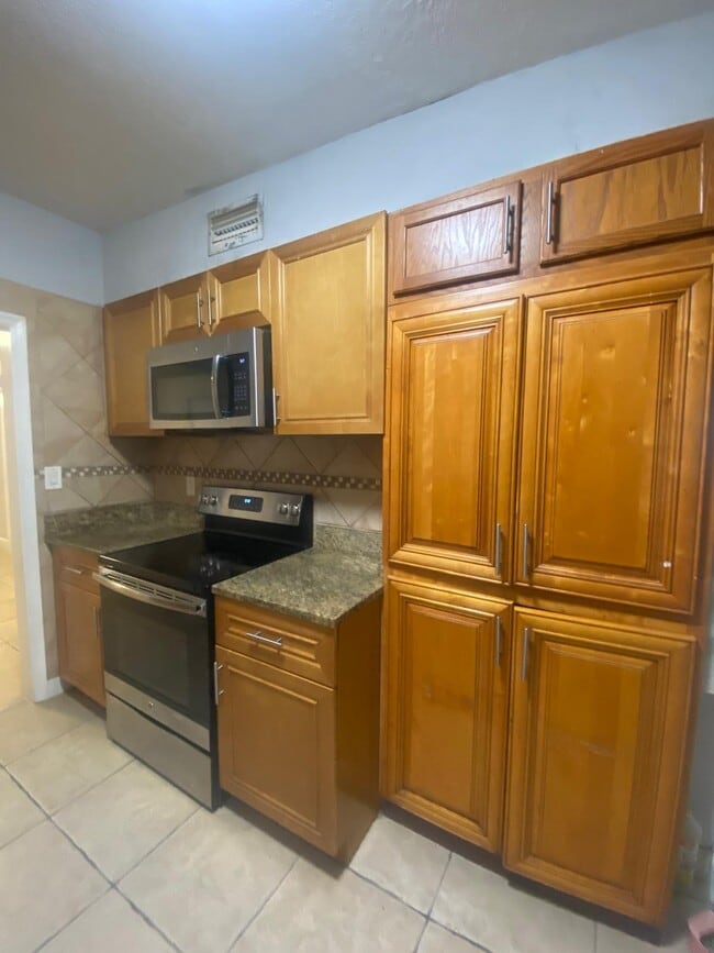 9 Areca Dr in Orlando, FL - Building Photo - Building Photo