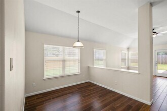 2203 Falcon Knoll Ln in Katy, TX - Building Photo - Building Photo