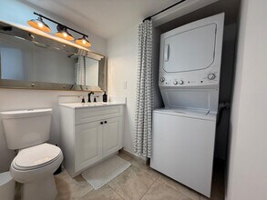 16206 Glenmoor Dr in West Palm Beach, FL - Building Photo - Building Photo