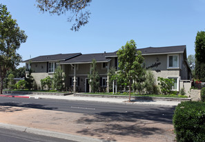 Pineridge Apartments