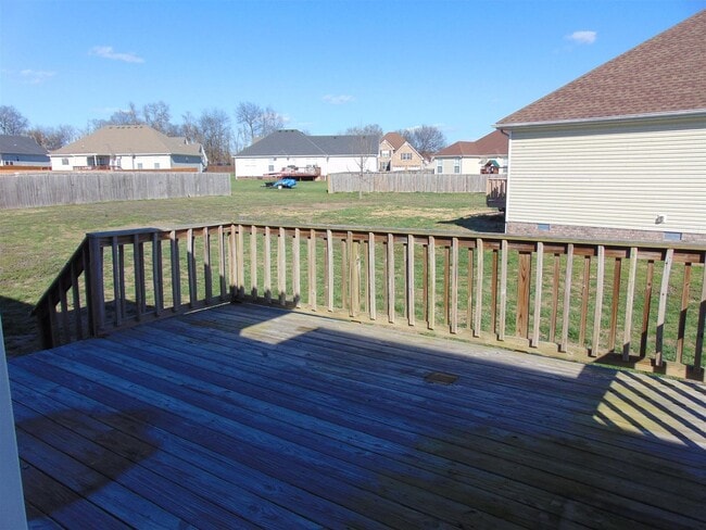 3900 Tyler Brown Dr in Clarksville, TN - Building Photo - Building Photo