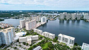 17500 N Bay Rd in Sunny Isles Beach, FL - Building Photo