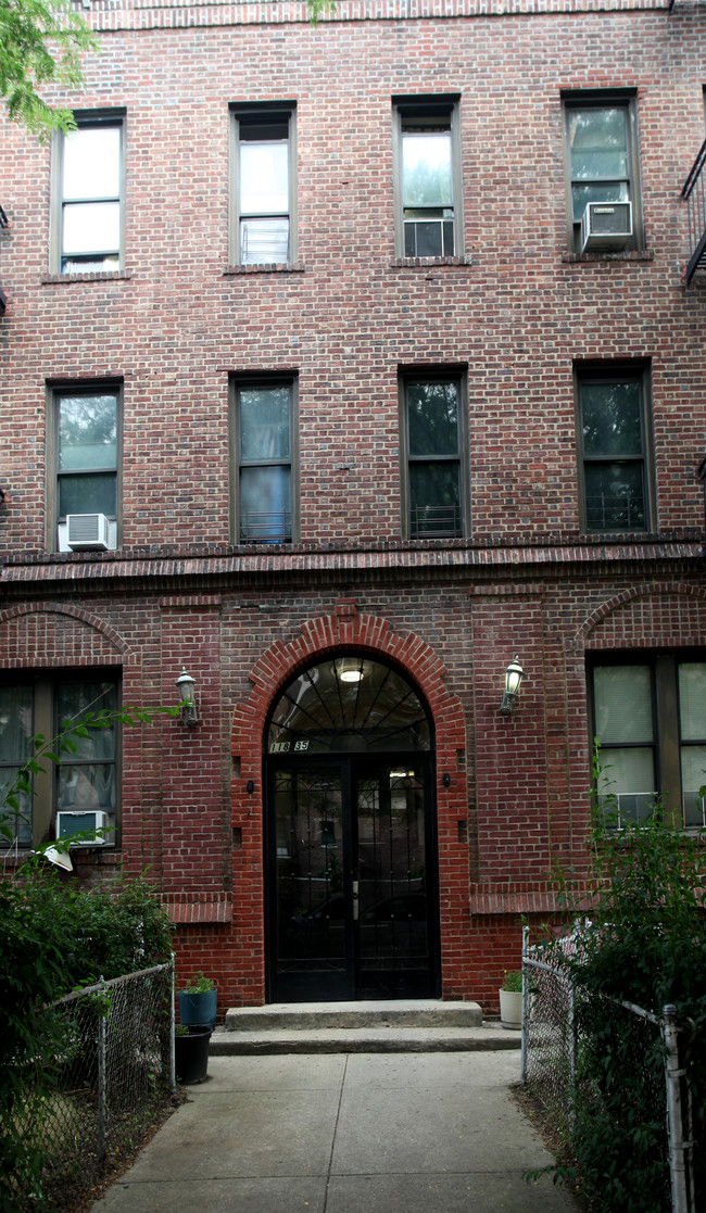 San Jose Apartments in Kew Gardens, NY - Foto de edificio - Building Photo