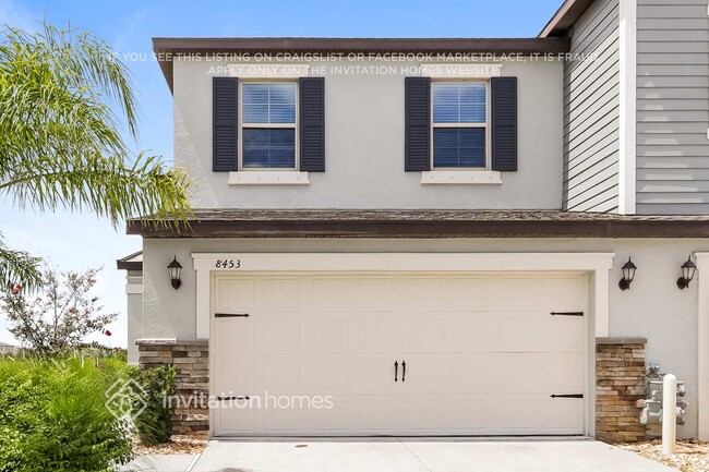 property at 8453 Houndstooth Enclave Dr