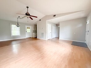 1165 N Franklin Ave in Cookeville, TN - Building Photo - Building Photo