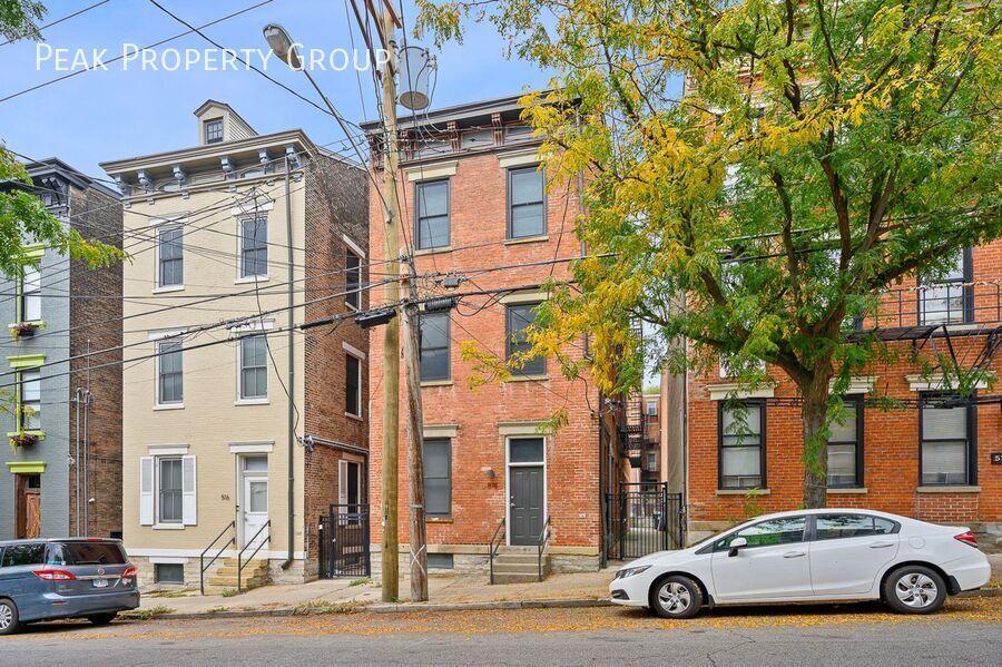 518 E 13th St in Cincinnati, OH - Foto de edificio