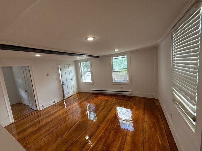 171 Pleasant St in Marblehead, MA - Building Photo - Building Photo