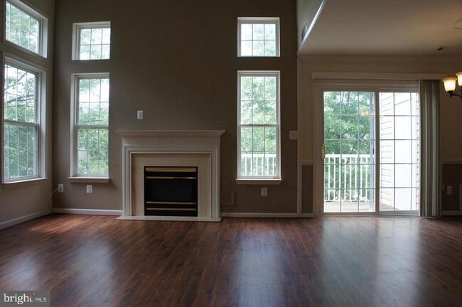12933 Bridger Dr in Germantown, MD - Building Photo - Building Photo