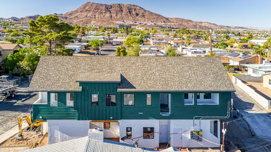 150 Copper St in Henderson, NV - Building Photo - Building Photo