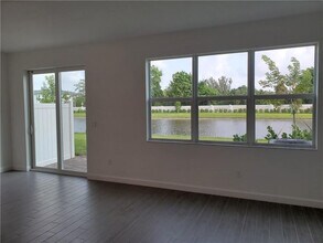 4922 Navali Dr in Wellington, FL - Building Photo - Building Photo