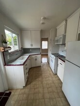 3706 Nimitz Blvd in San Diego, CA - Building Photo - Building Photo