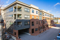 113 Newbury St in Portland, ME - Foto de edificio - Building Photo