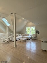 48 Walnut St in Montclair, NJ - Building Photo - Building Photo