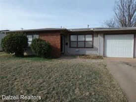 2302 N Mockingbird Ln