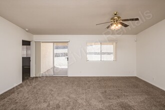 2980 Amigo Dr in Lake Havasu City, AZ - Building Photo - Building Photo