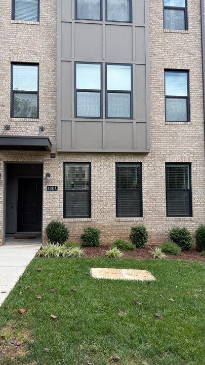 628 Noush Ct in Charlottesville, VA - Building Photo