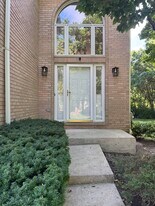 17727 Mayher Dr in Orland Park, IL - Building Photo