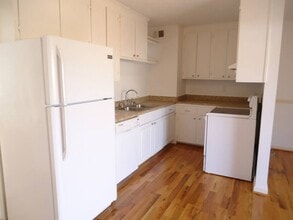 146 Hackberry Dr in Stephens City, VA - Building Photo - Building Photo