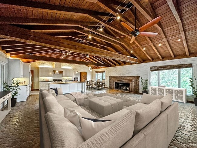 property at 19532 Natoma Oaks Ln