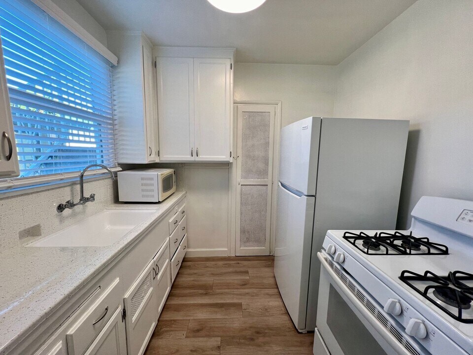 4468 Illinois St in San Diego, CA - Building Photo