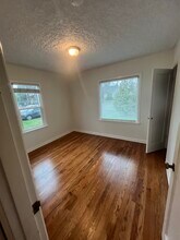 2715 O St in Vancouver, WA - Building Photo - Building Photo