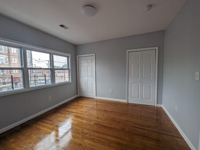 3513 John F. Kennedy Blvd-Unit -2 in Jersey City, NJ - Building Photo - Building Photo