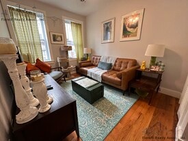 71 Charter St, Unit 4 in Boston, MA - Building Photo