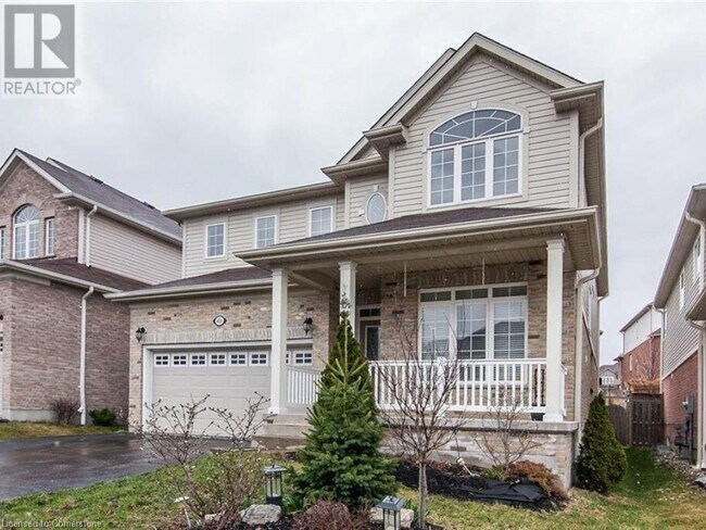 426 Robert Ferrie Dr in Kitchener, ON - Building Photo - Building Photo