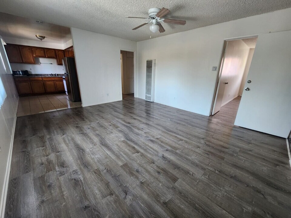 615 W 5th St, Unit 3 in Long Beach, CA - Building Photo