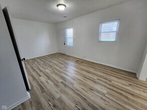 2531 10th St in Indianapolis, IN - Building Photo - Building Photo