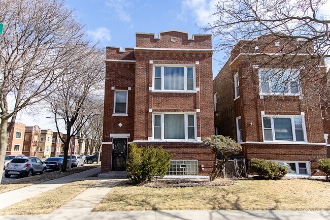 1841 N Linder Ave in Chicago, IL - Building Photo - Building Photo