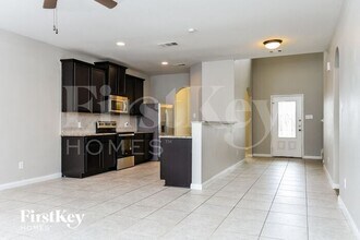 123 Parks Branch Rd in Red Oak, TX - Building Photo - Building Photo