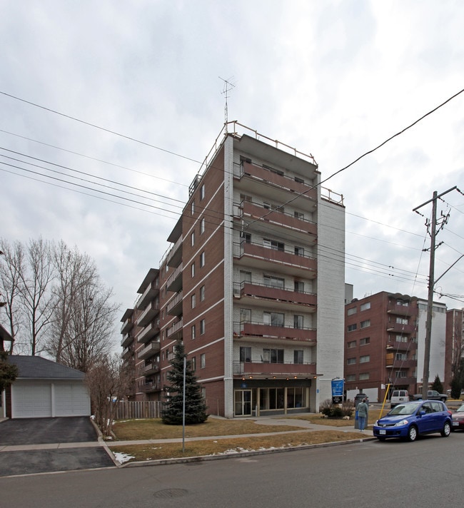 19 Rosemount Drive in Toronto, ON - Building Photo - Building Photo