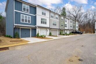 4219 Tillie Cir in Chattanooga, TN - Foto de edificio - Building Photo