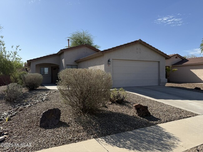 property at 8136 N Carefree Wy