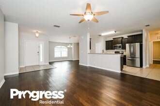 13307 Tamarack Blvd in Clermont, FL - Building Photo - Building Photo