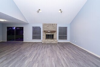 2306 Wallingford Dr in Missouri City, TX - Building Photo - Building Photo