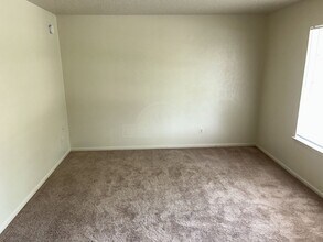 2001 Boland St in Copperas Cove, TX - Foto de edificio - Building Photo