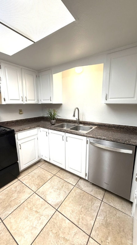 411 Banana in South Daytona, FL - Foto de edificio - Building Photo